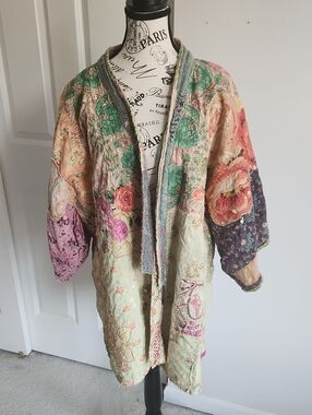 NWT Magnolia Pearl Piecewise Dashi Floral Kimono